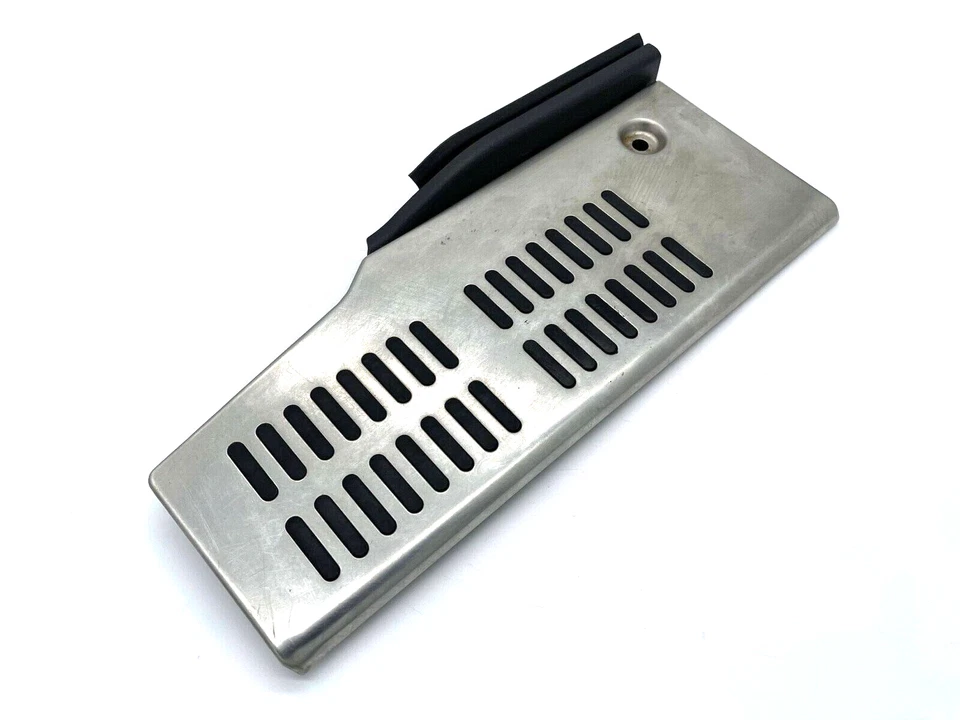 2000-2006 AUDI TT QUATTRO МЕРТВАЯ ПЕДАЛЬ НОЖНАЯ ОПОРА НАКЛАДКА 8N1864777A OEM - Изображение 2 из 4