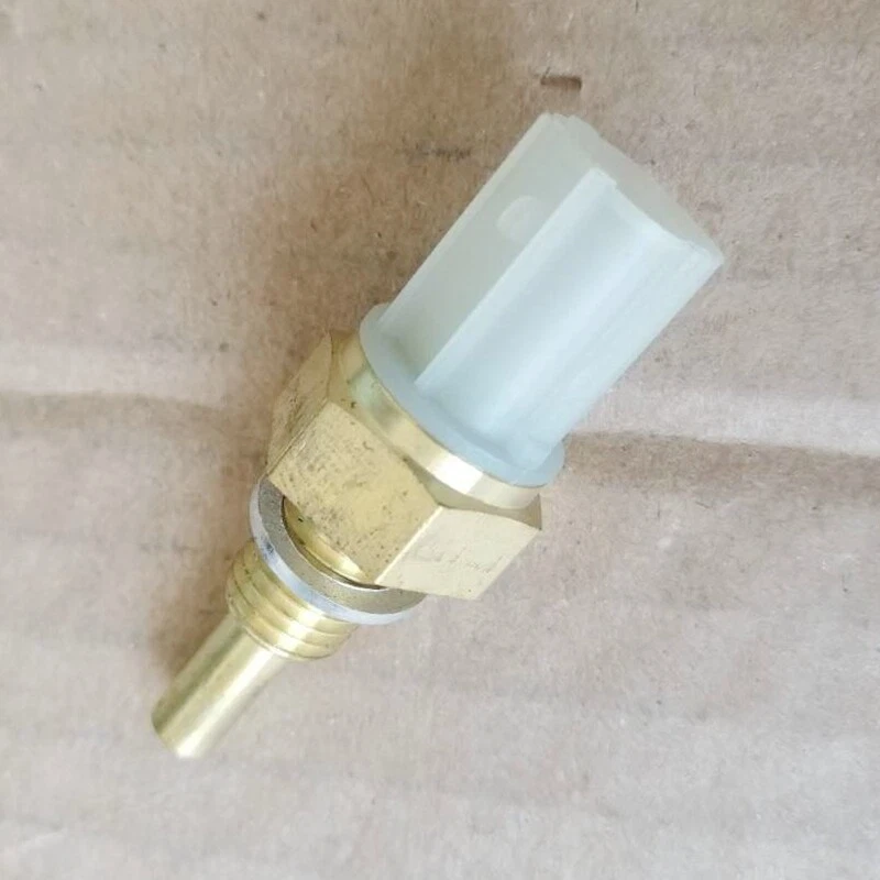 Sensor de temperatura de refrigerante de agua para Yamaha XVS950 V-Star Midnight Star 09-17 Foto 4 de 4