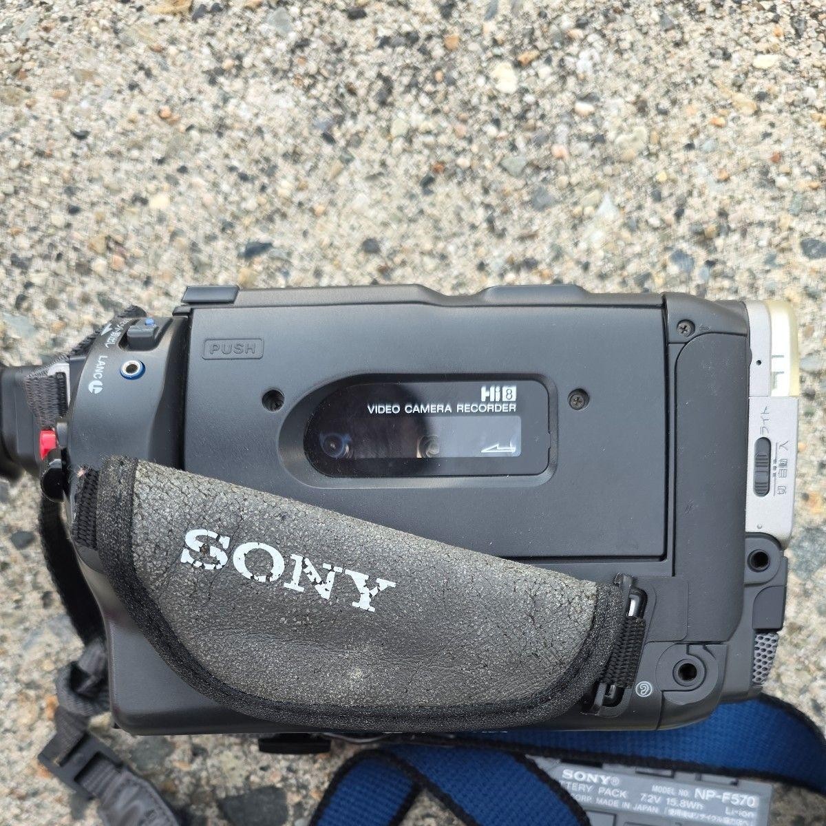 動作品　SONY VideoHi8 Handycam CCD-TRV80 Sony CCD-TRV80 Stereo HI8 8mm Video camera Camcorder VCR