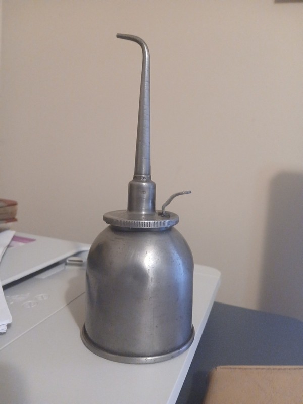 VINTAGE OIL CAN GUSTAVE LIDSEEN PUMP OILER CHICAGO ILL. Empty can