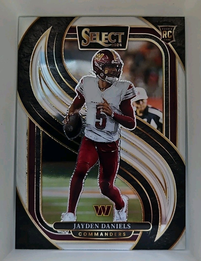 2024 Panini Select - Premier Level Jayden Daniels #112 (RC)