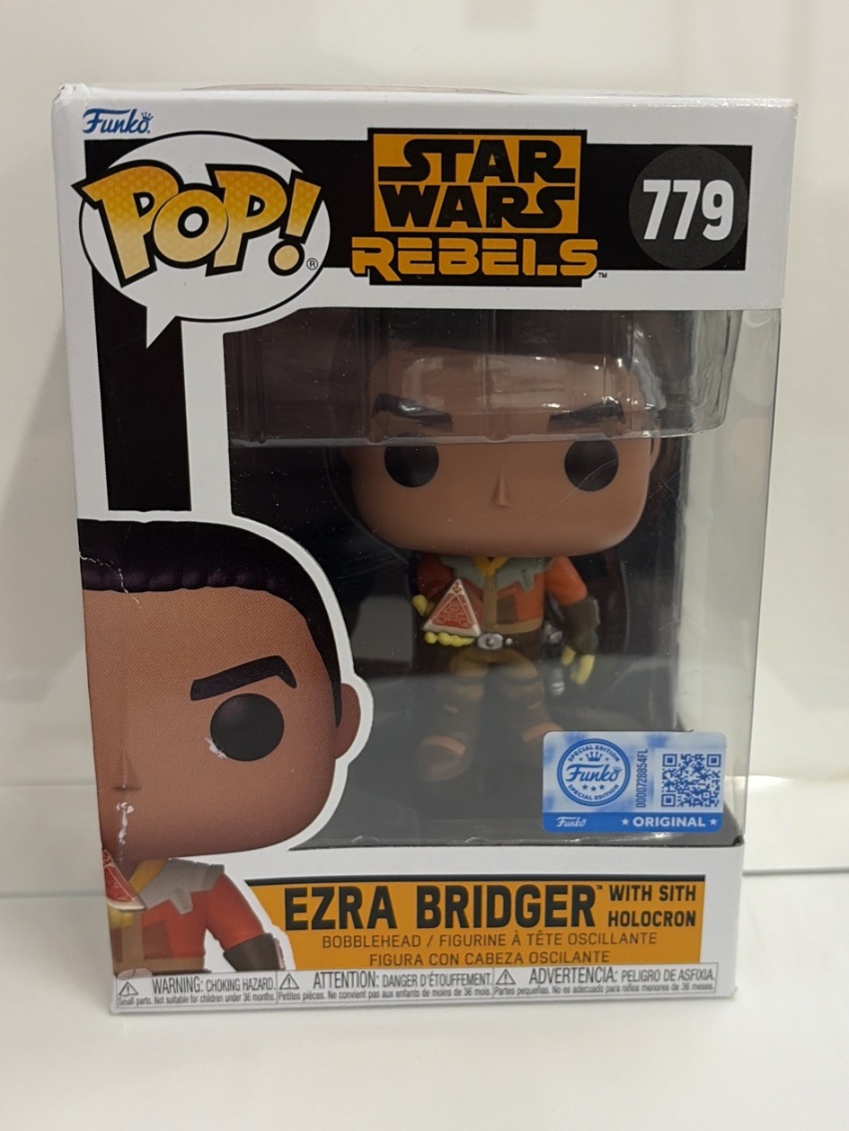 Funko Pop Star Wars Rebels Ezra Bridger w/ Sith Holocron Vin