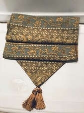 Table Runner In Tapestry Look Brocade Paisley...