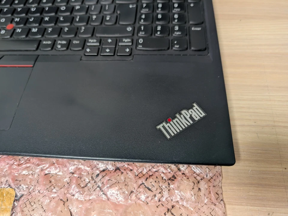 Lenovo ThinkPad L580 15.6" - i5-8250U - 8GB Ram - No Storage - BIOS Locked - Image 3 of 4