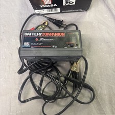 Schumacher Battery Companion Trickle Charge 1.5 Amp Maintainer Sem-1562a Box