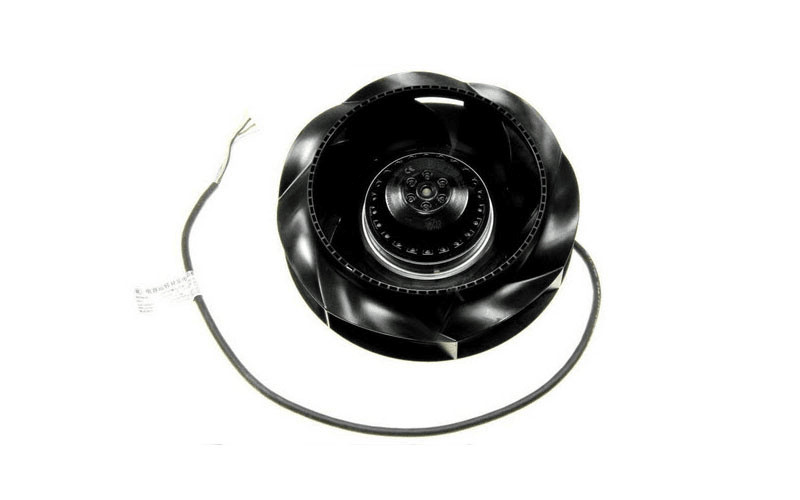 Moteur ventilateur condenseur Dometic 386720018 contre la surchauffe