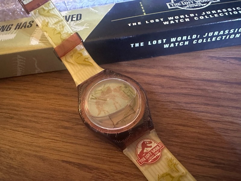 Jurassic Park Watch Burger King 1997 The Lost World Something Has Survived NIP