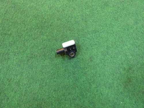 Original Mercedes-Benz W176 A-Klasse Beschleunigungssensor A1668210151