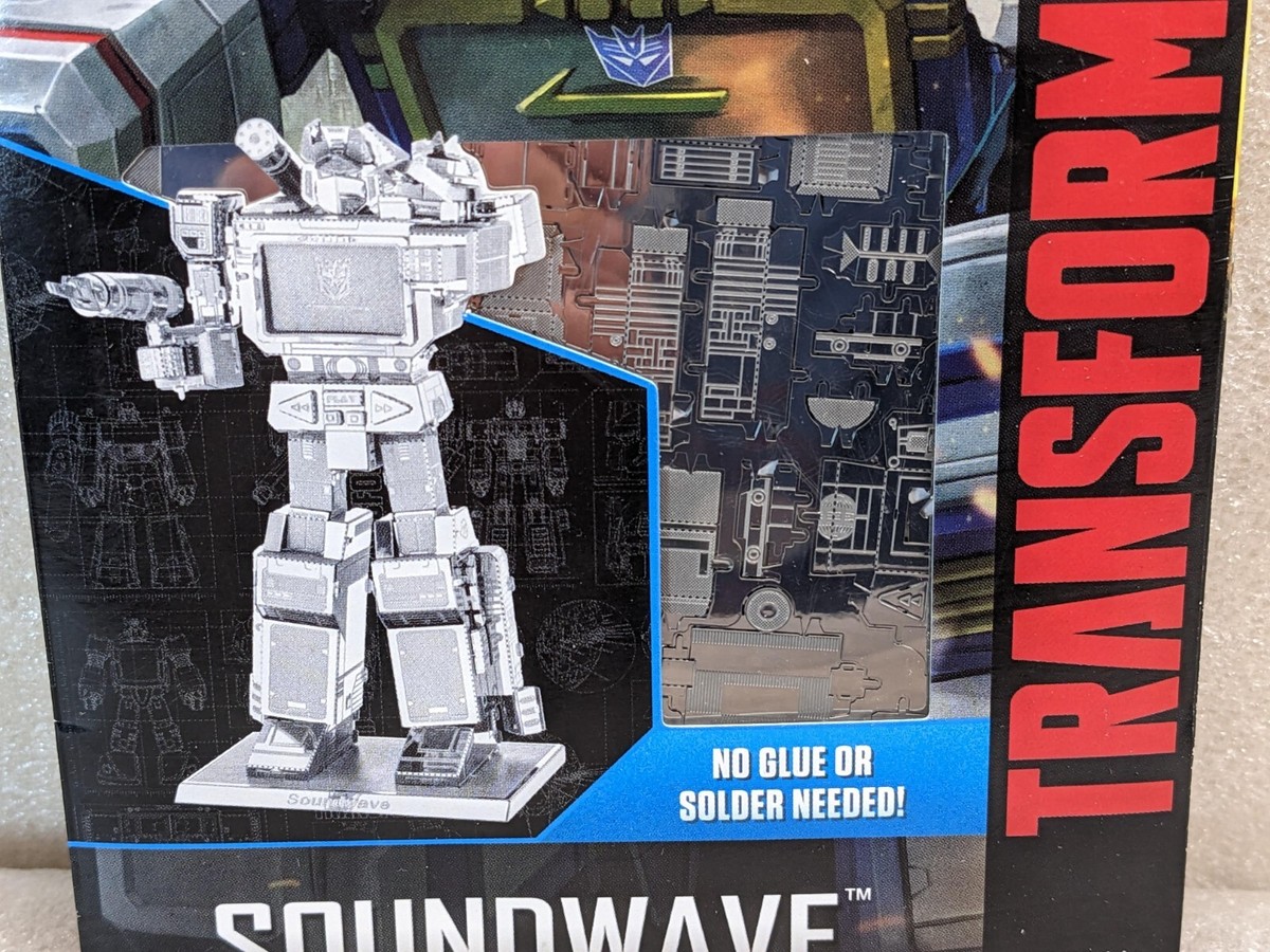 FASCINATIONS METAL EARTH Transformers Megatron 3D Laser Cut Acier Model