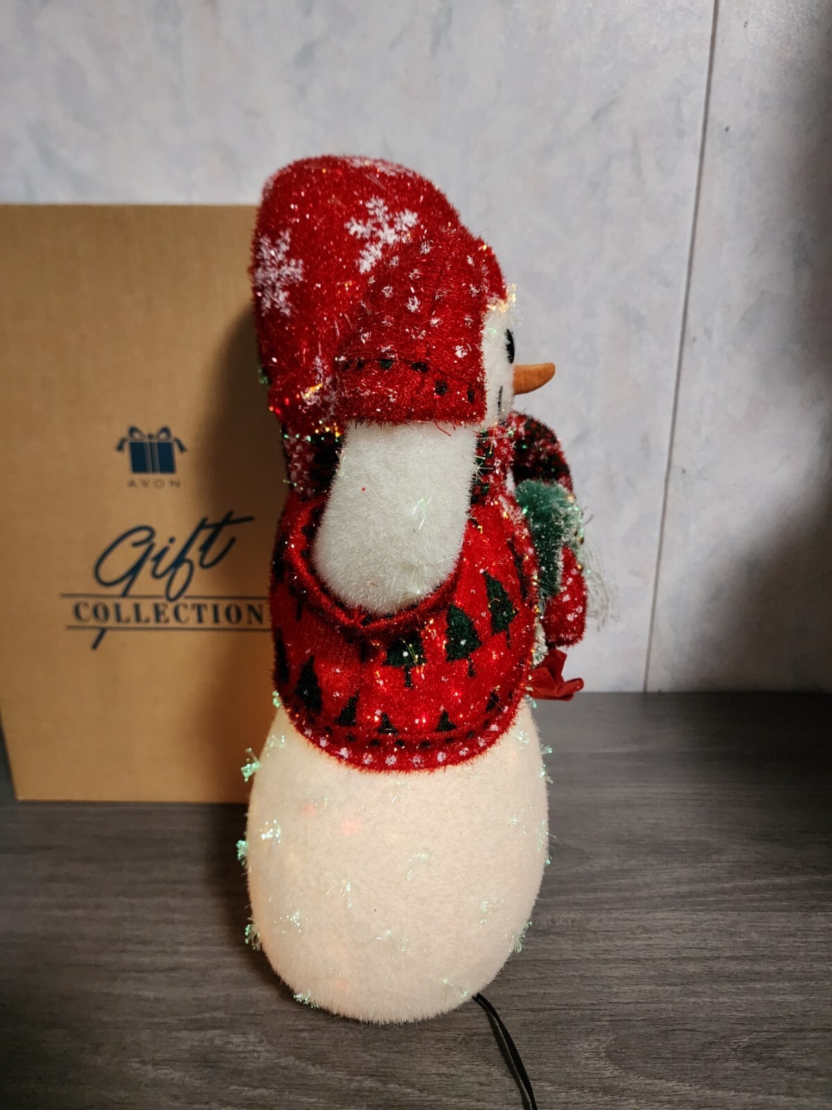 Avon FIBER OPTIC Snowman Color Changing Christmas Decoration 16" Tall