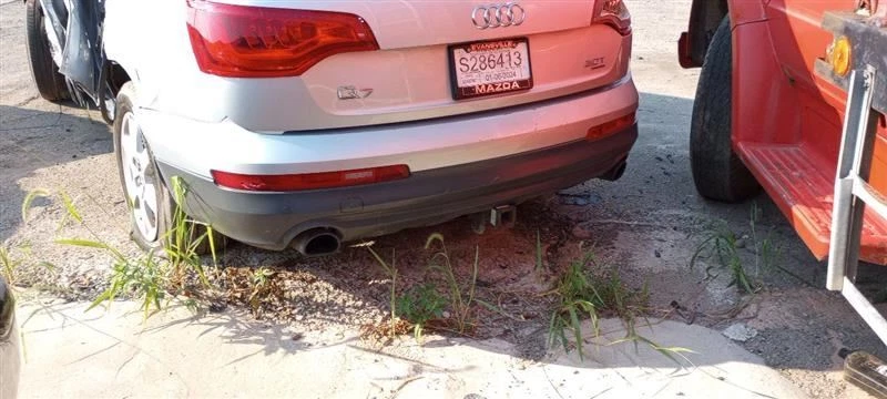 Audi Q7 2010-2017 velocímetro con pantalla de información Foto 4 de 4