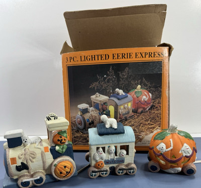 3 Pc Lighted Eerie Express Ceramic Halloween Pumpkin Ghost Train Set IOB