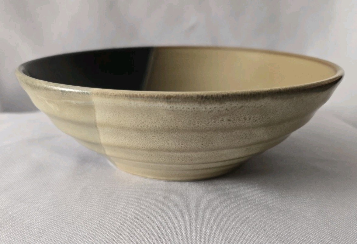 SET OF 4 SANGO GOLD DUST BLACK CEREAL SOUP BOWLS 7 3/4