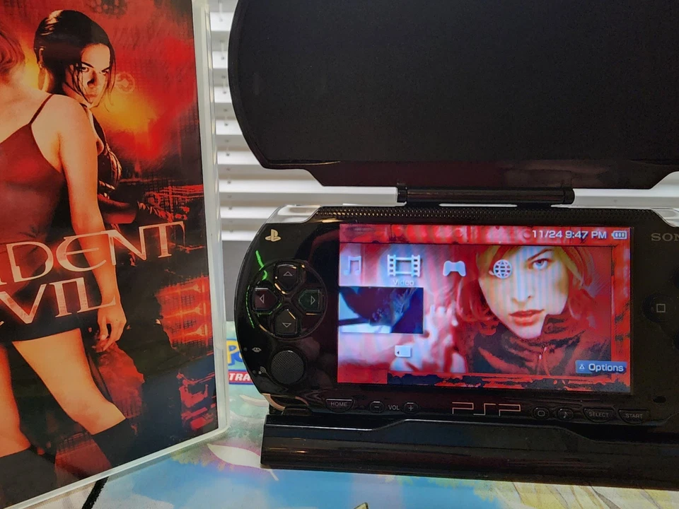 Resident Evil UMD For Sony PSP With Case - Image 4 of 4