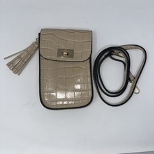 Mellow World Zora Faux Leather Touchscreen Crossbody Phone Wallet