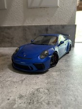 Minichamps 1/18 2017 Porsche 911 GT3 Sapphire Blue