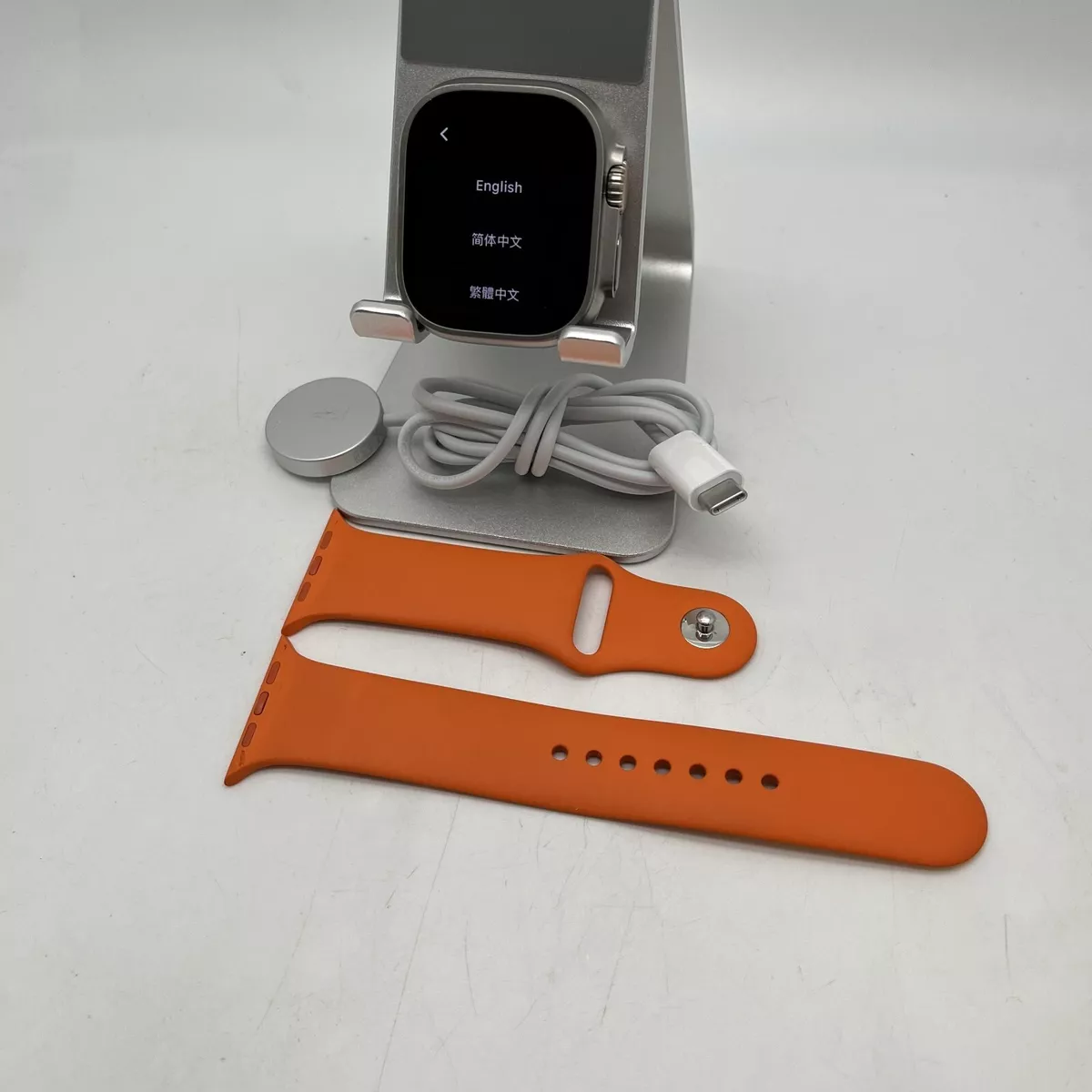 Apple Watch Ultra GPS/cell 49mm Titanium Orange S