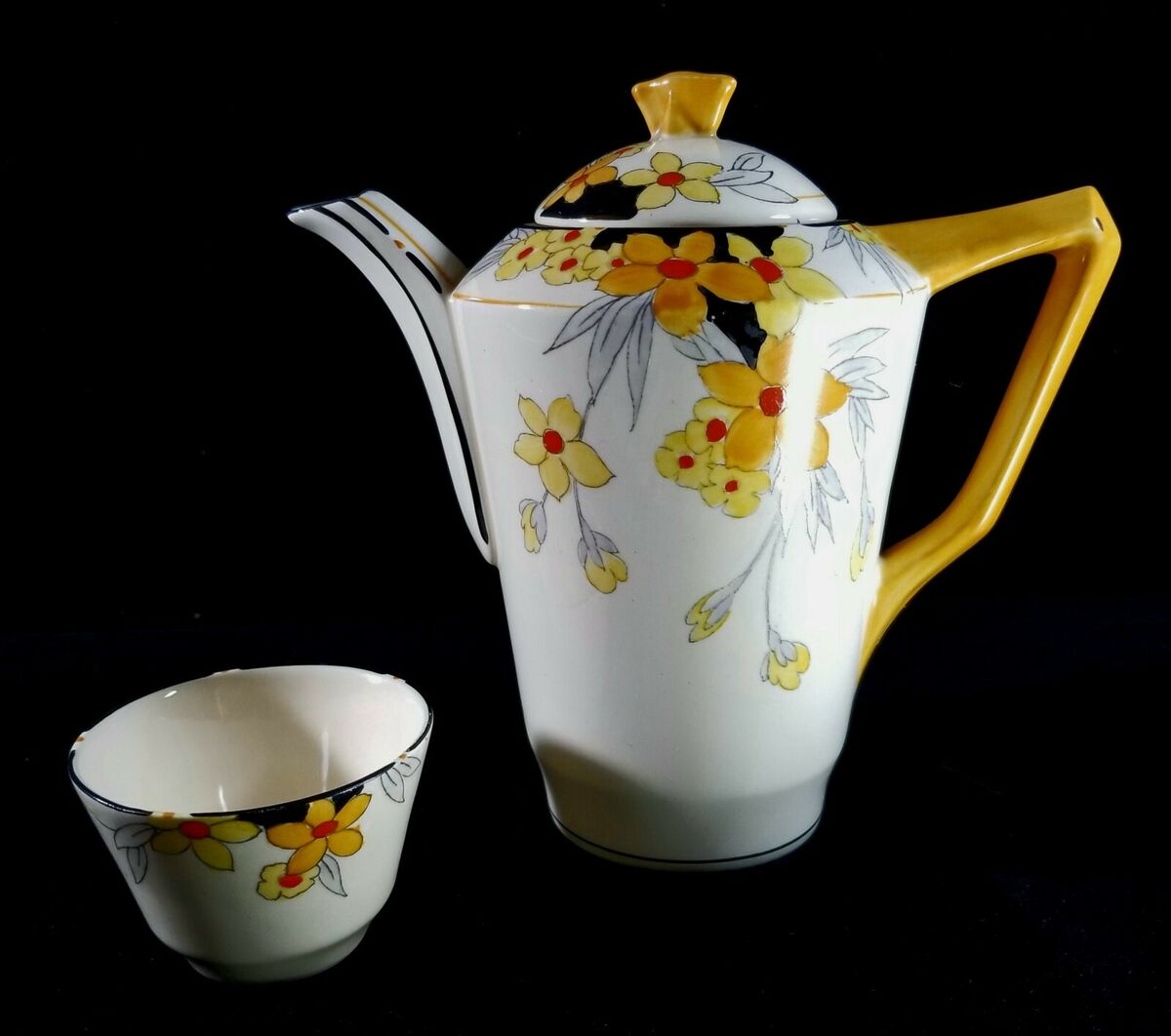 Vintage English Crown Ducal Tea Or Coffee Set Sunburst Vintage English Crown Ducal Tea Or Coffee Set Sunburst