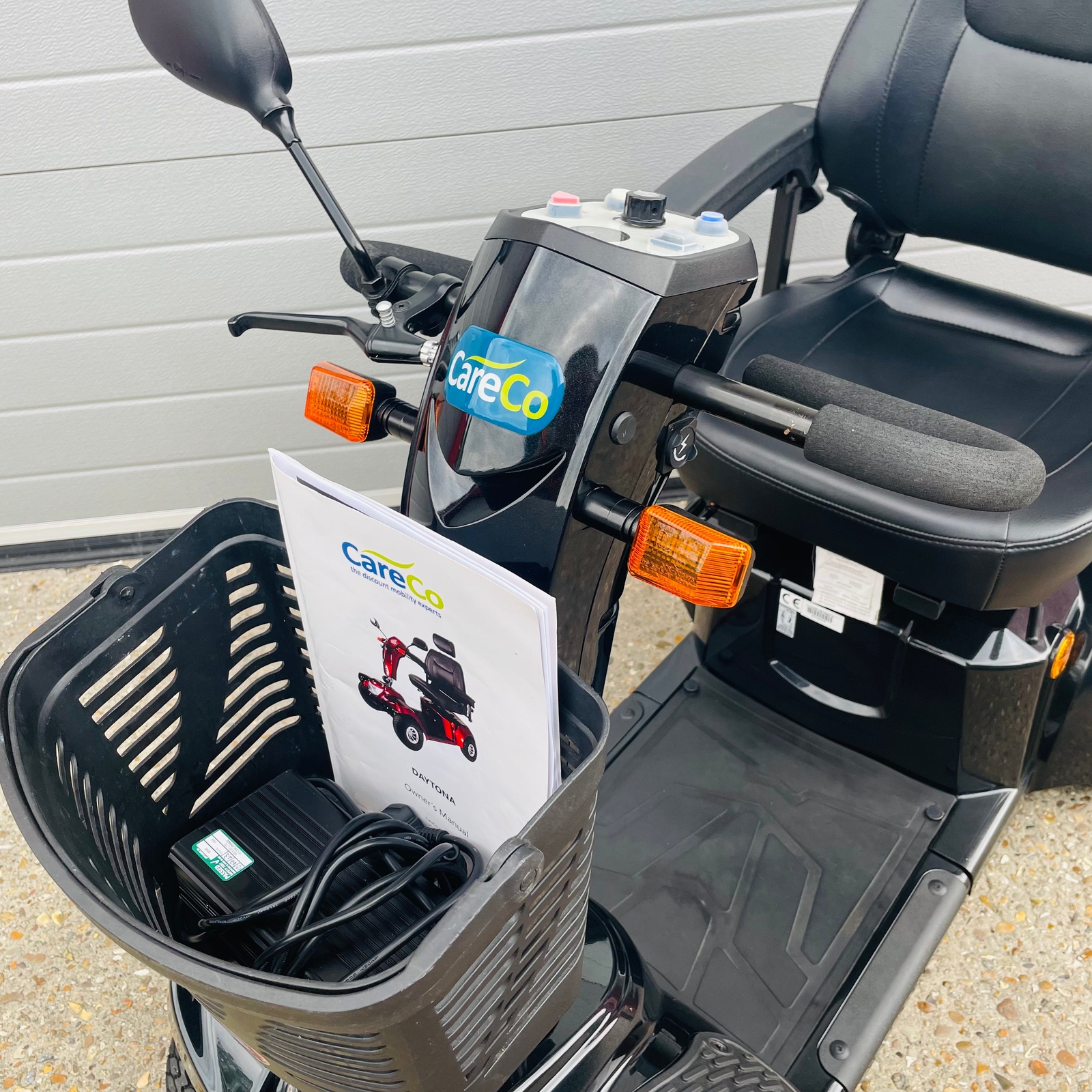 CARECO DAYTONA XLR MOBILITY SCOOTER BUGGY 8MPH LARGE INC WARRANTY eBay