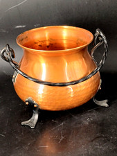 PETIT CHAUDRON FER FORGÉ et CUIVRE martelé TRIPODE CACHE POT JARDINIERE 17x13cm