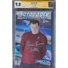 Star Trek #48 Photo Cover Variant__CGC 9.8 SS__Signed by Simon Pegg w/ "Scotty"