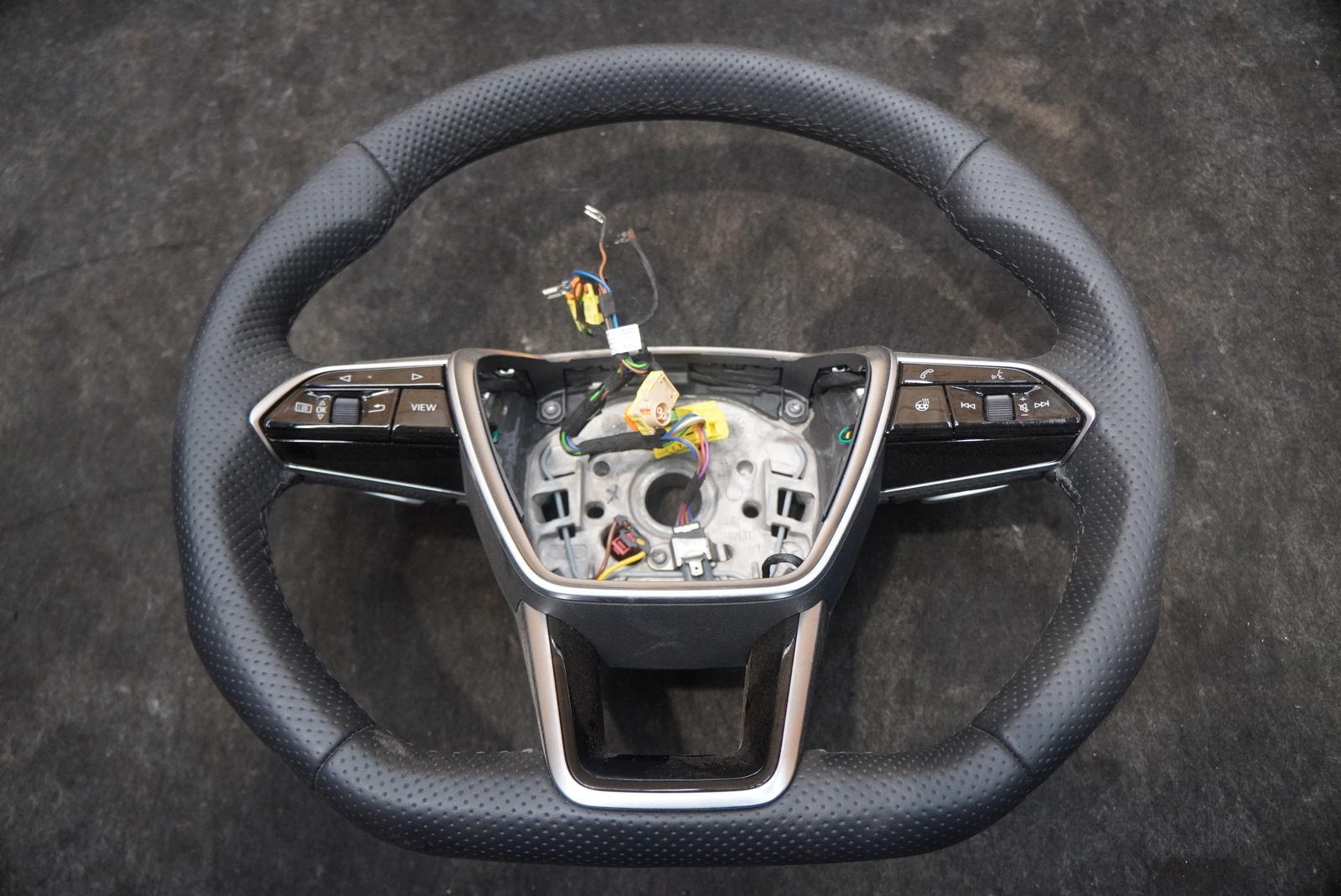 Driver Steering Wheel 1XP Black/Anthracite 4J3419091 BSJ Audi E-Tron GT 2022-23