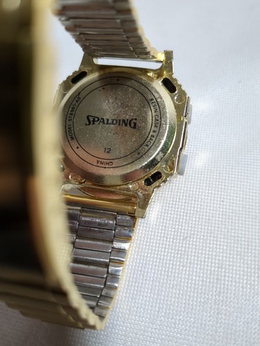 Vintage Spalding Quartz Action Sports Bronze Digital Watch Metal Gold Band - Picture 8 of 8