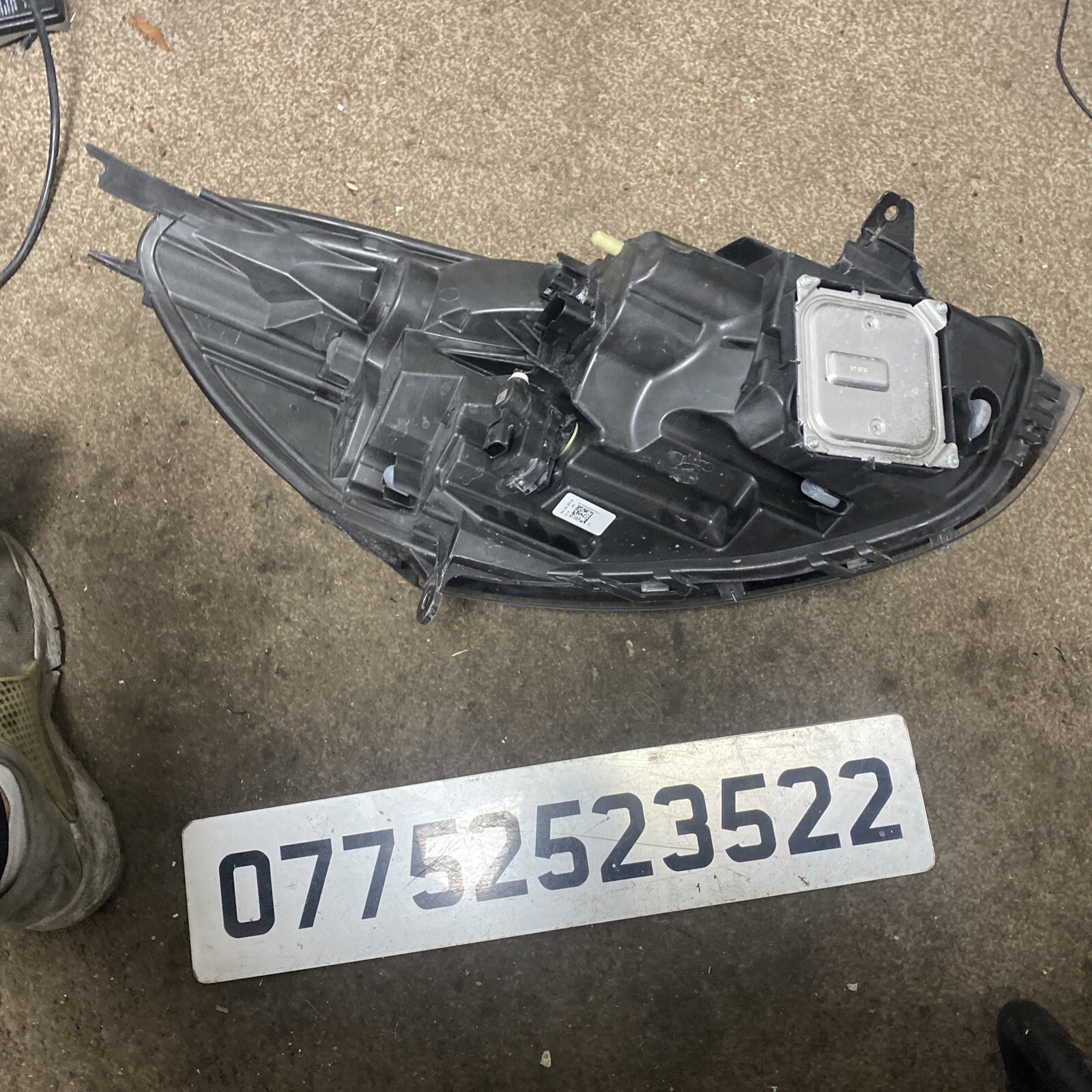 RENAULT CLIO GT LINE PASSENGER SIDE HEADLIGHT HEADLMAP 260607875R  