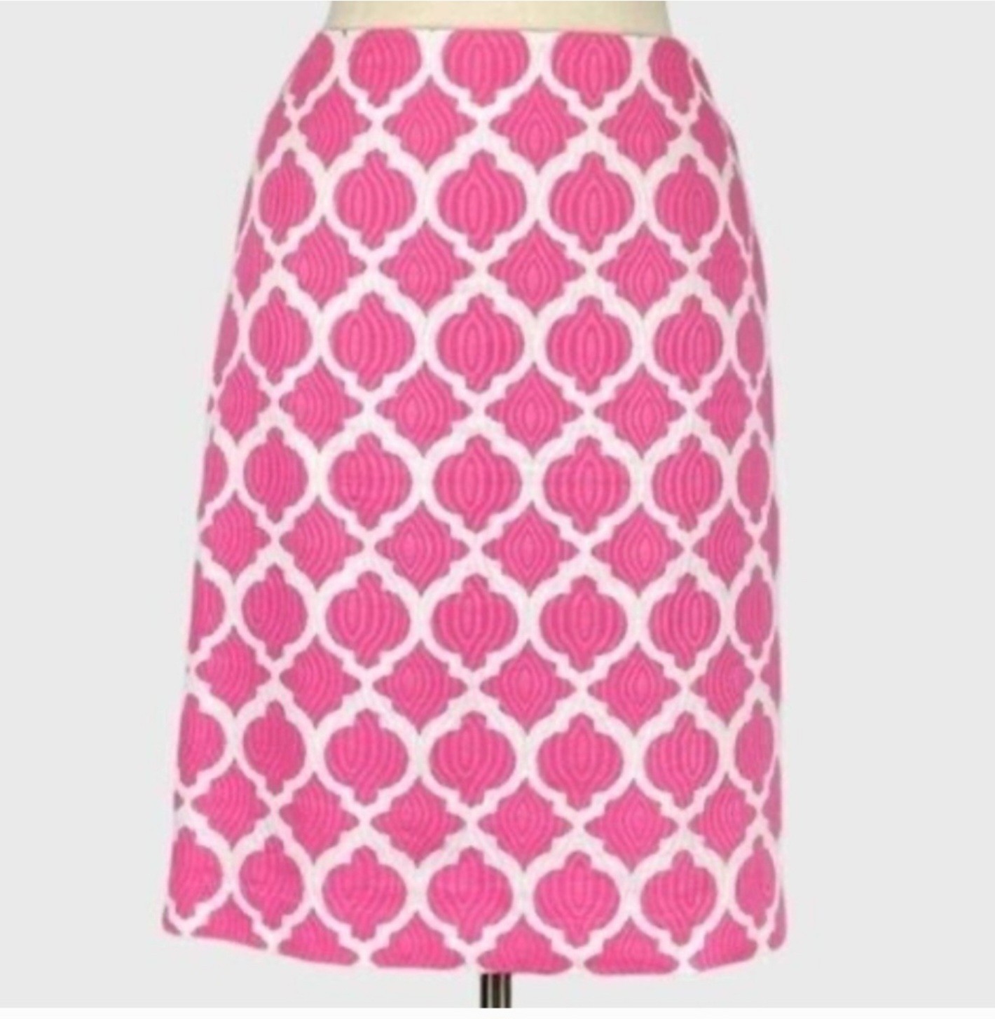 Talbots Women's Pink And White Geometric Print Textured Pencil Skirt. Size 20