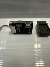 Olympus Tough TG-810 OLYMPUS TOUGH 14MP Waterproof Shockproof Digital Camera