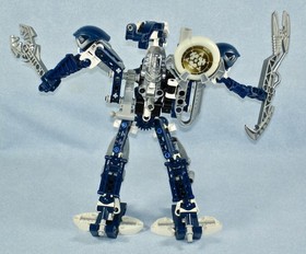 Lego Bionicle 8623 KREKKA - &nbsp;2004 Titan Warrior with Glow in the Dark Disk