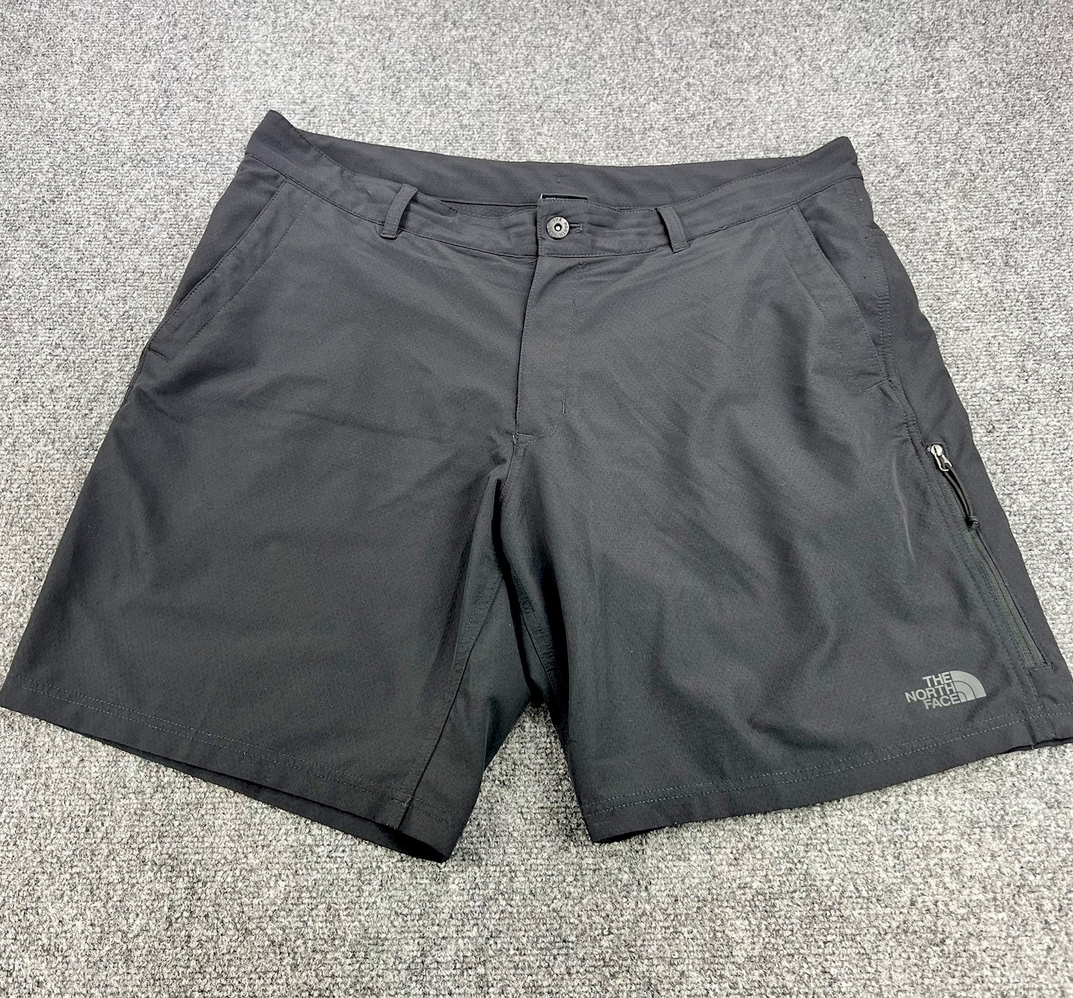 The North Face Mens 38 Black Nylon Hiking Shorts Lightweight 5 Pocket Outdoor