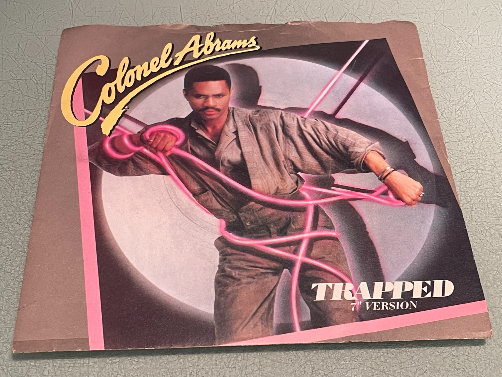 Colonel Abrams - Trapped (7"" Version) - Vinyl Record 7"" Single - 1985 MCA 997