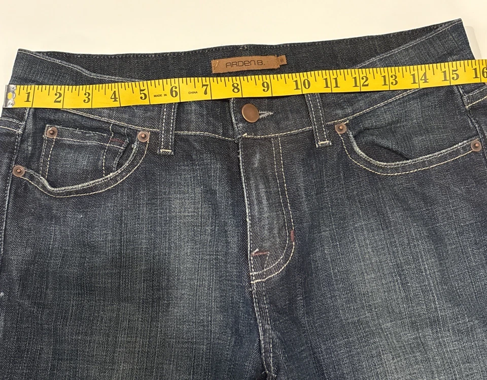 Pantalones de mezclilla de colección Y2K Arden B. para mujer acampanados con fondo de campana talla 8 Foto 3 de 4