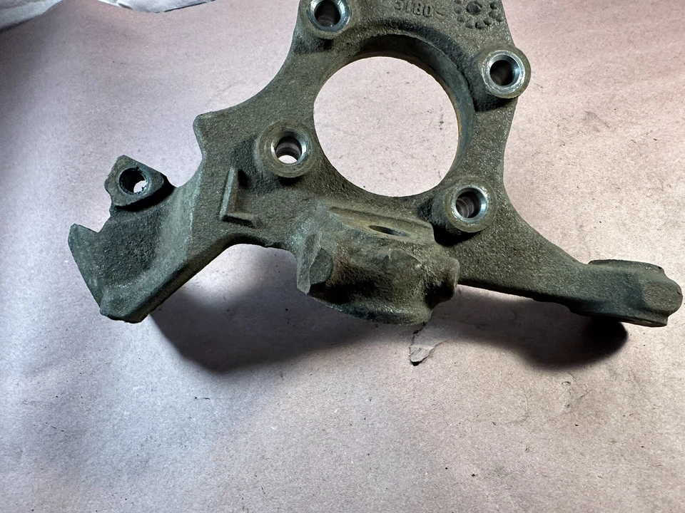 Chevrolet Camaro 1996 husillo delantero izquierdo, Firebird 1996-1997 Foto 3 de 4