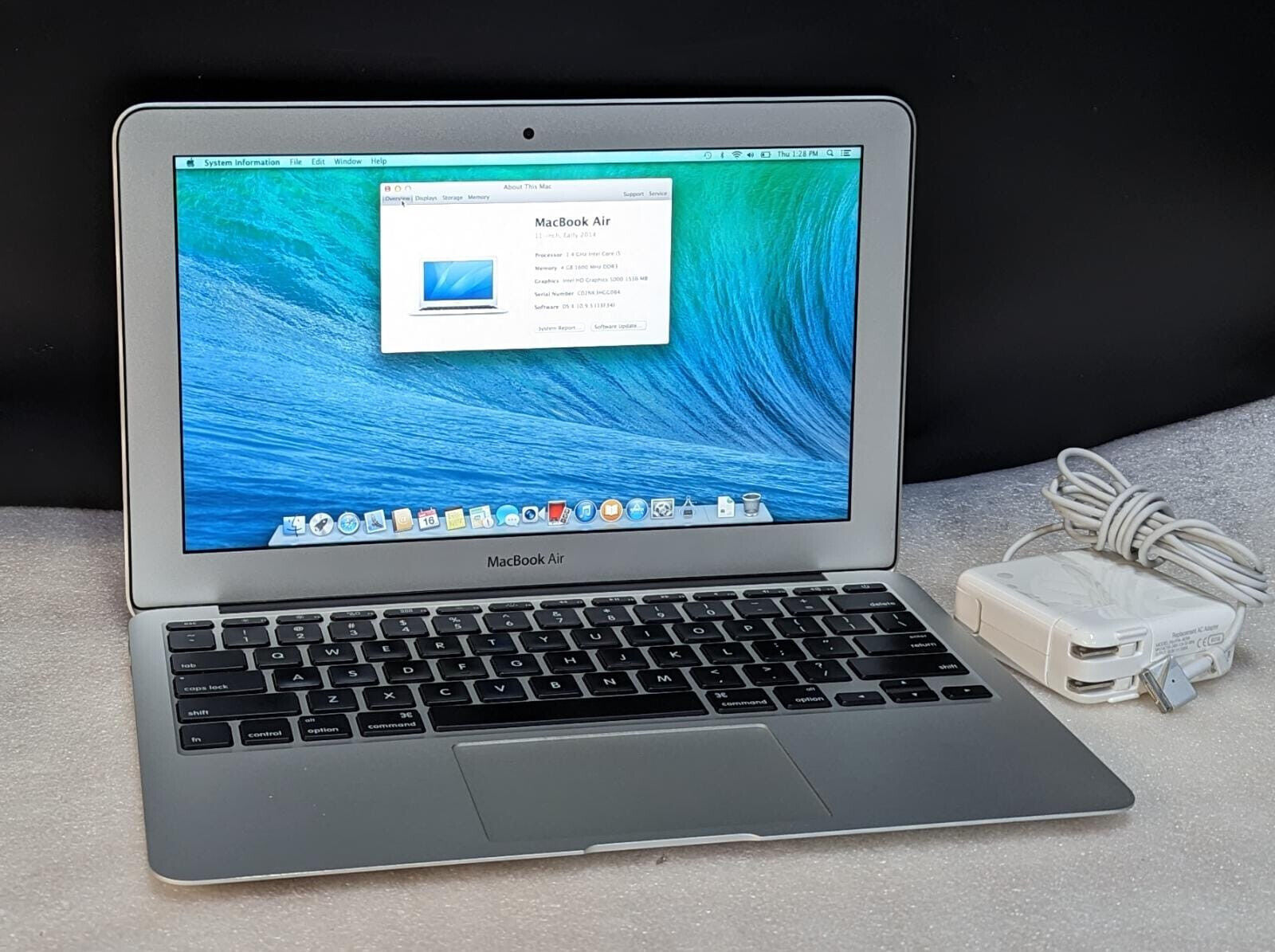 新作入荷低価 Mac (Apple) - MacBook Air 11インチ 2014 i5 256GBの ...