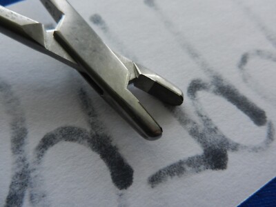 D9799 Symmetry Surgical Needle Holder/Twister 17.8cm Long 36-2025