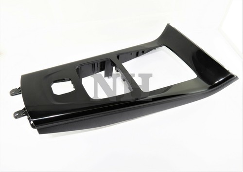 A1776809101 Mercedes Benz Classe A Véritable Console Centrale Vide Bordure Noir - Picture 2 of 5