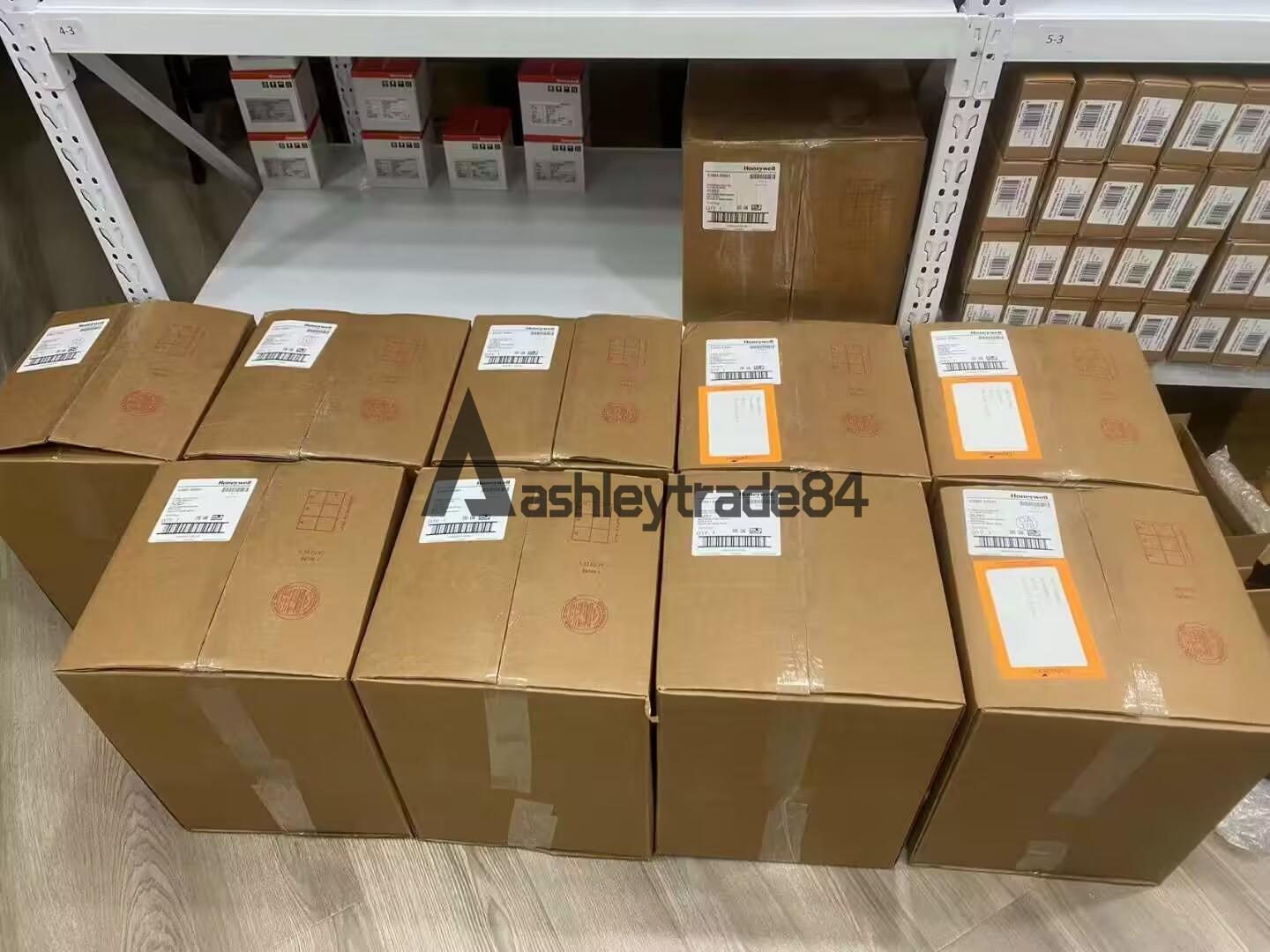 ONE NEW Honeywell R7847C1005 Flame Amplifier R7847C 1005