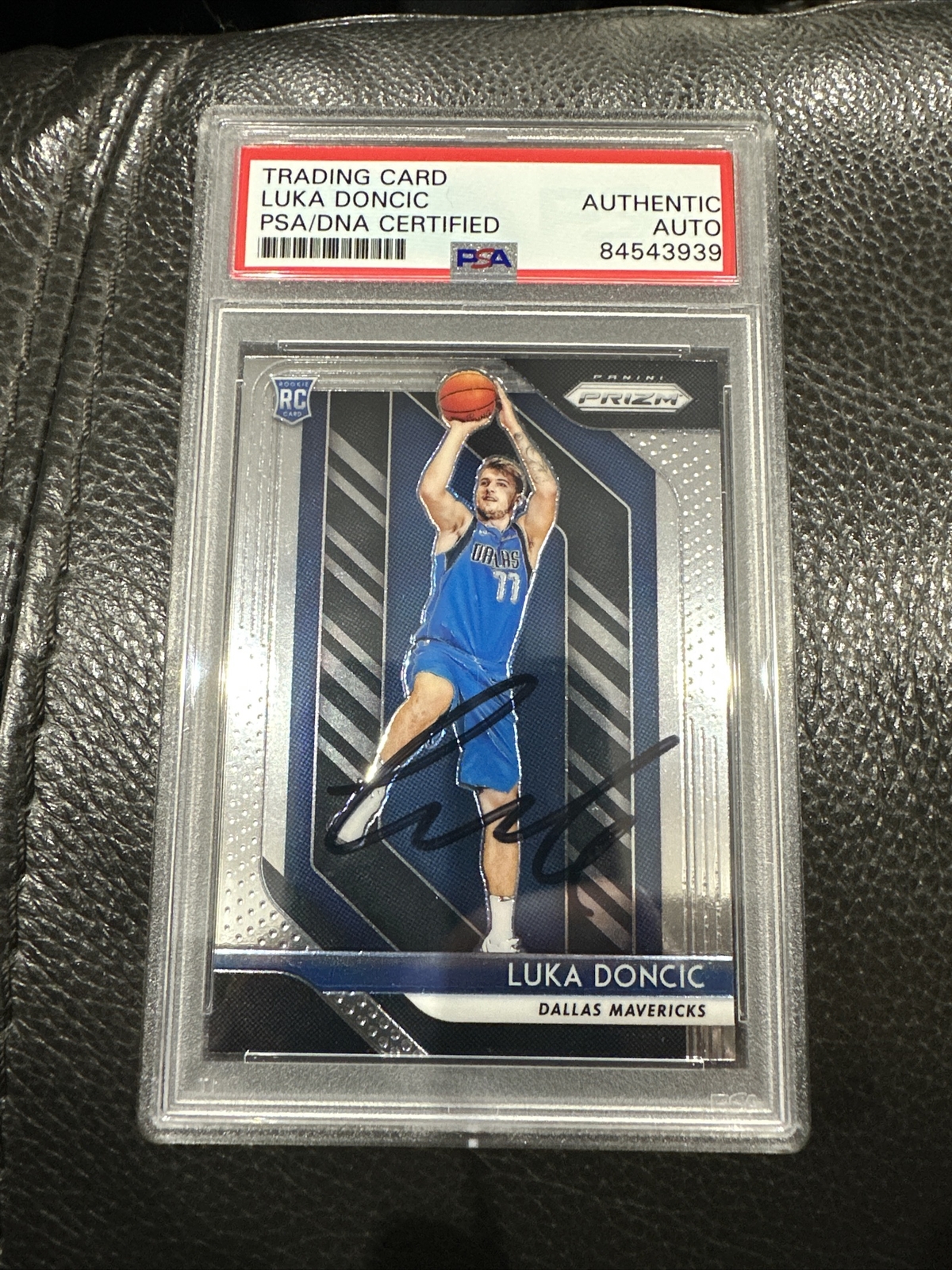 2018 Panini Prizm #280 Luka Doncic RC Signed Auto PSA/DNA Dallas Mavericks