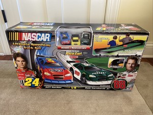 nascar ultimate speedway track set