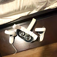 Meta Quest 2 VR headset just needs rubber pie...