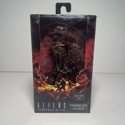 Aliens Fireteam Elite Prowler Alien 7 Inch Action Figure NECA Sealed W/ Box Wear