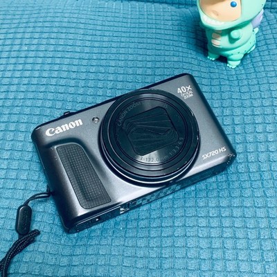 Canon SX720 HS Digital Camera 20.30 MP 40x Optical Zoom Wi-Fi
