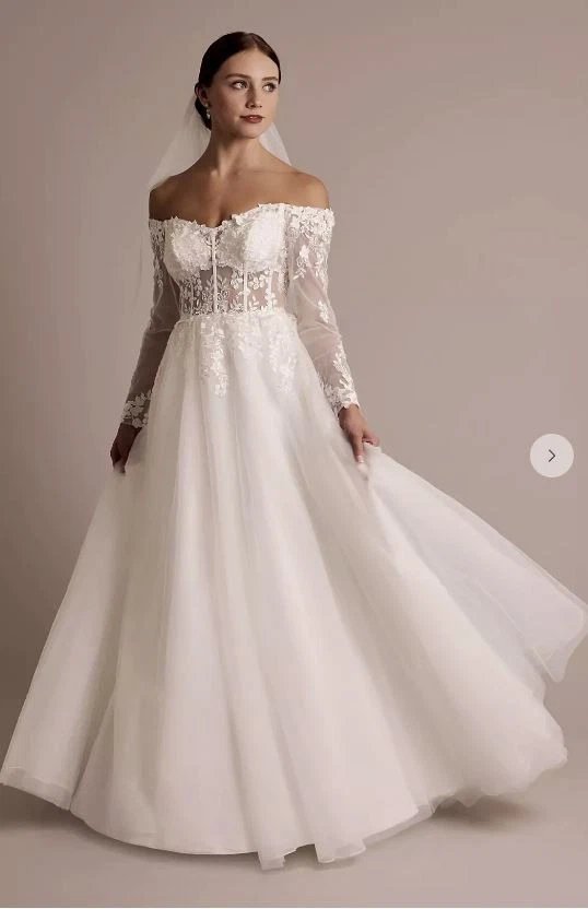 chinese dress ladies David's Bridal The Edit High Neck Satin Bow Back Mermaid Wedding Dress,  Soft White Modern Bridal Gown with Fitted Silhouette for Ceremonies, City  Hall Weddings and Elegant Celebrations at Amazon Women's Clothing