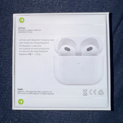 Apple AirPods 3 mit MagSafe-Ladecase, Bluetooth, Weiß, In-Ear, Neu