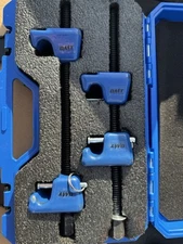 OMT McPherson Strut Spring Compressor. Lightly Used With Original Box