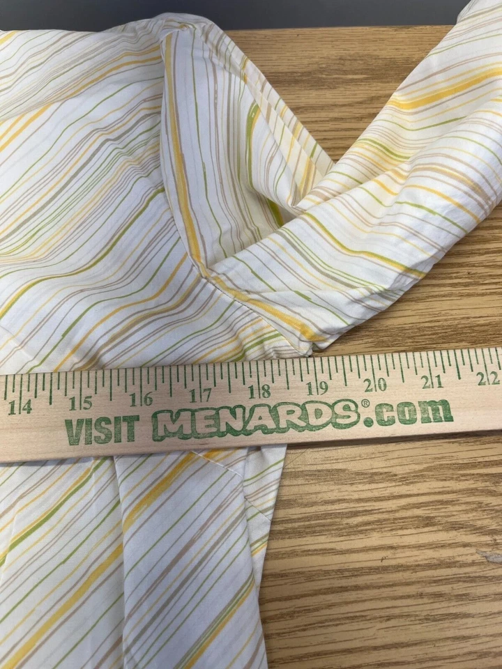 Kenneth Cole Top Women's Size 8 White Striped Long Sleeve Button Up Shirt - Image 4 of 4