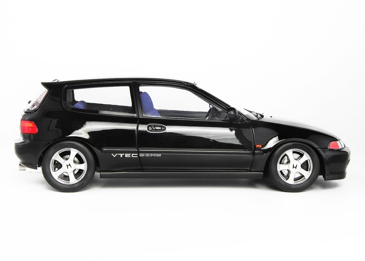 LCD Models 1/18 HONDA CIVIC SIR II (EG6) BLACK WITH OPENINGS