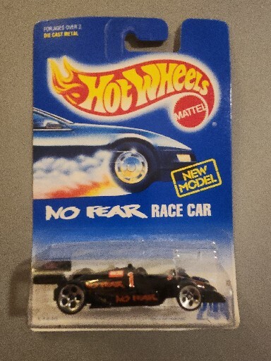 Hot Wheels No Fear Race Car 1/64 Scale UPC 074299098901 MPN 11846